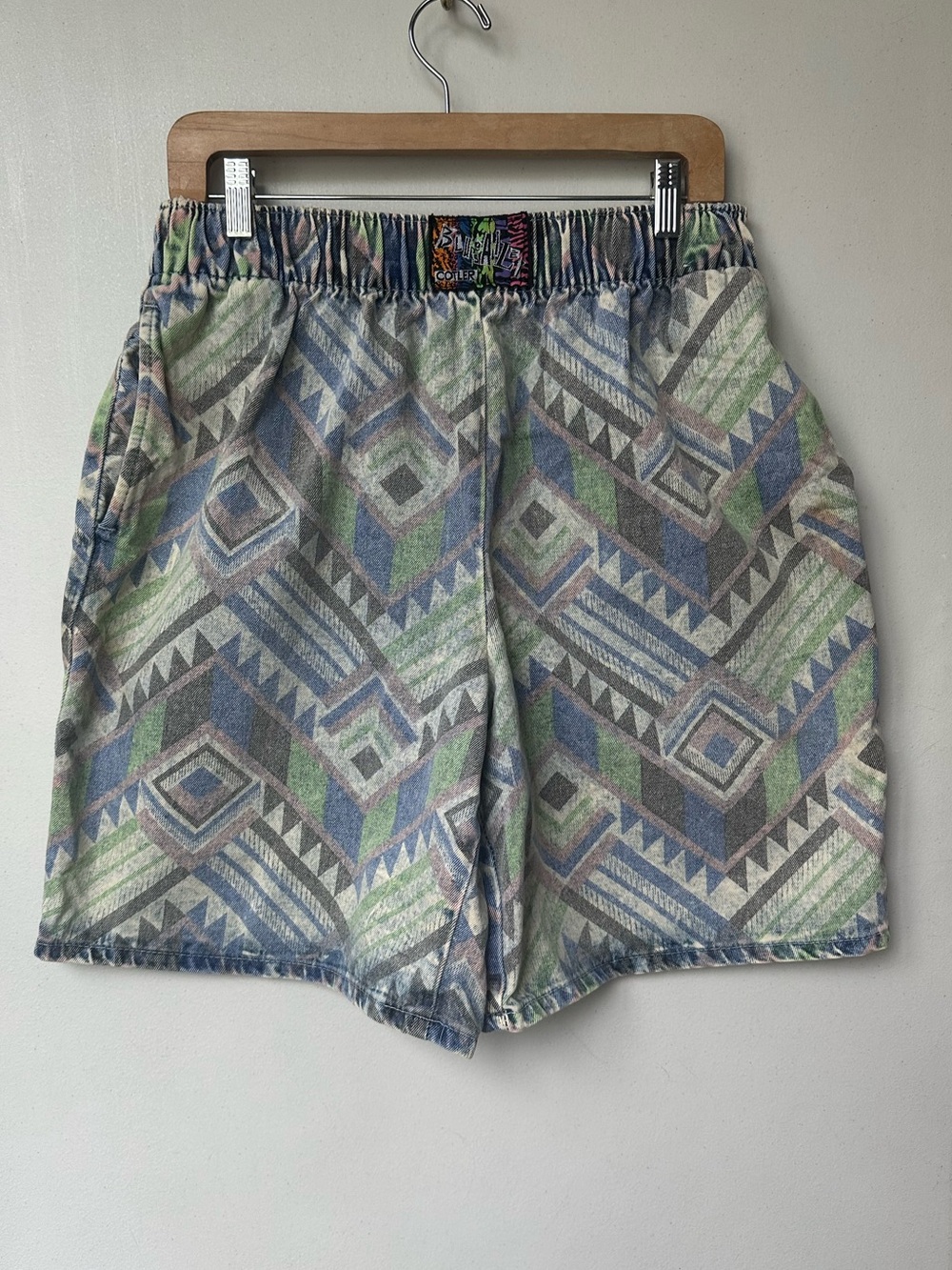 Retro Geometric Athletic Shorts in Green & Blue - With Pockets